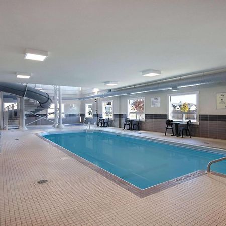 Days Inn & Suites By Wyndham Warman Εξωτερικό φωτογραφία